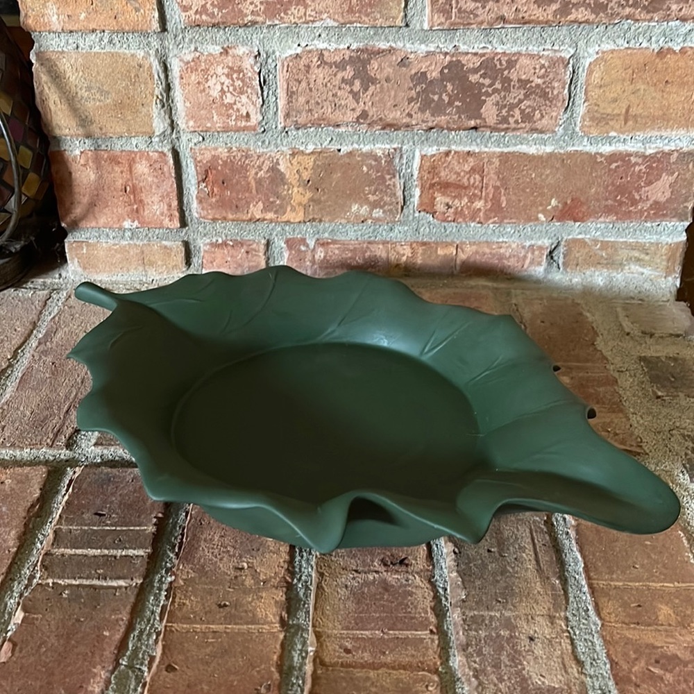 PartyLite Large Green Leaf Holly Candle Holder
